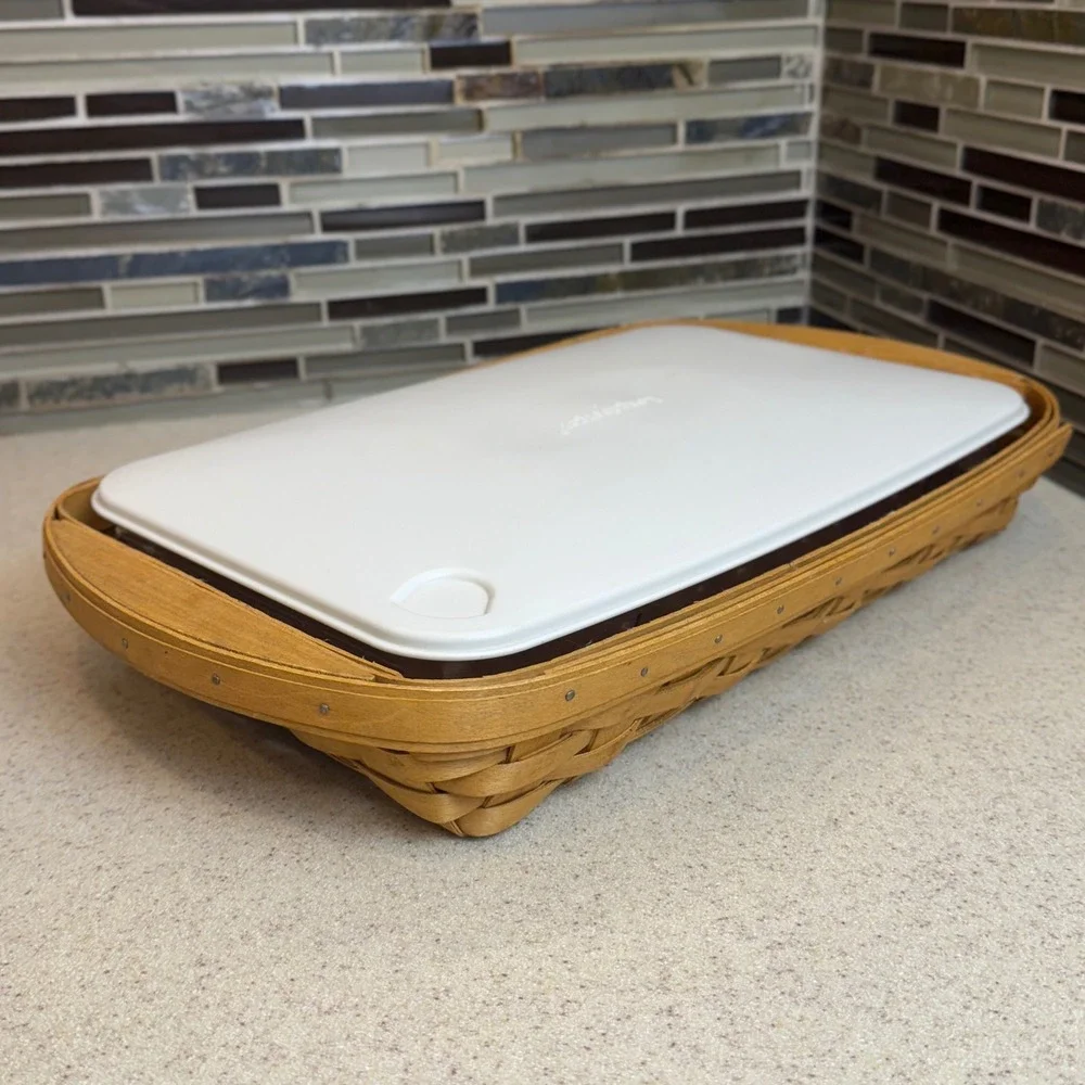Longaberger 2005 Rectangular Serving Basket w/ Divided Protector & Lid 16.5